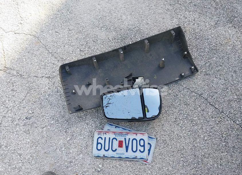 Photo 11 of 2019 Ford Transit-150 (VIN 1FTYE1YM5KKB72601)