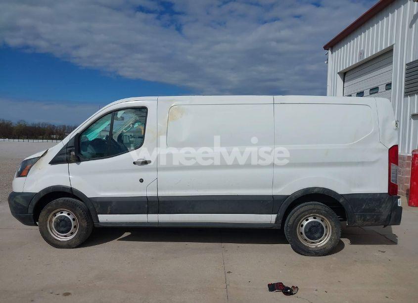 Photo 14 of 2019 Ford Transit-150 (VIN 1FTYE1YM5KKB72601)