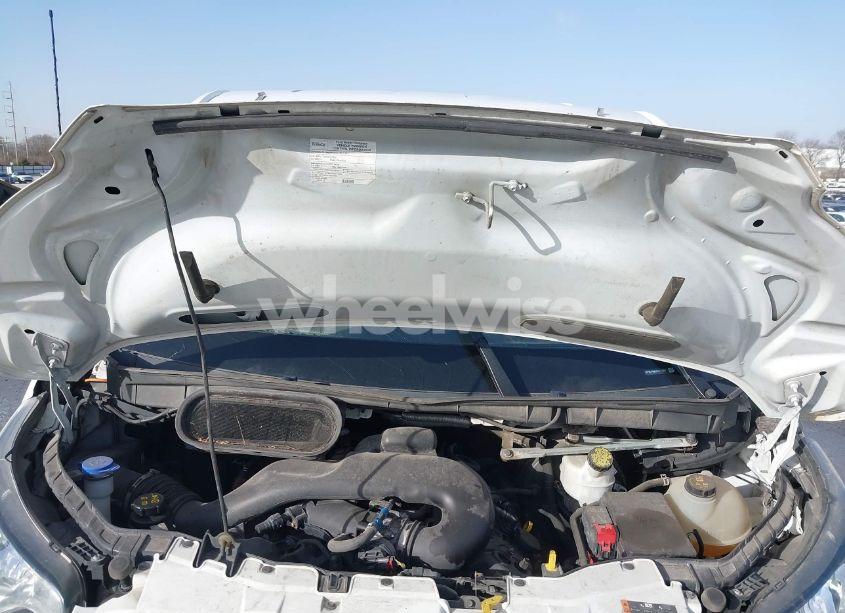 Photo 9 of 2019 Ford Transit-150 (VIN 1FTYE1YM5KKB72601)