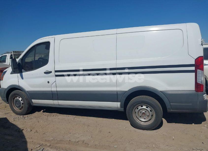 Photo 14 of 2018 Ford Transit-150 (VIN 1FTYE1YM6JKB20389)