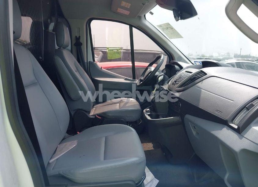 Photo 5 of 2018 Ford Transit-150 (VIN 1FTYE1YM6JKB20389)