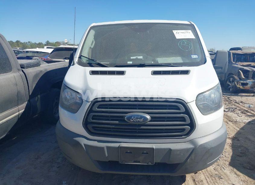 Photo 6 of 2018 Ford Transit-150 (VIN 1FTYE1YM6JKB20389)