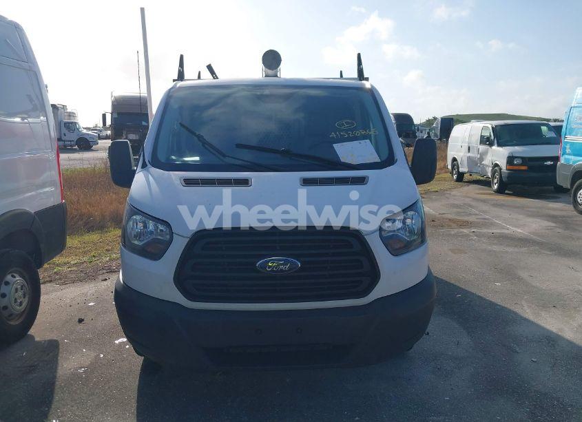 Photo 12 of 2019 Ford Transit-150 (VIN 1FTYE1YM6KKA53164)