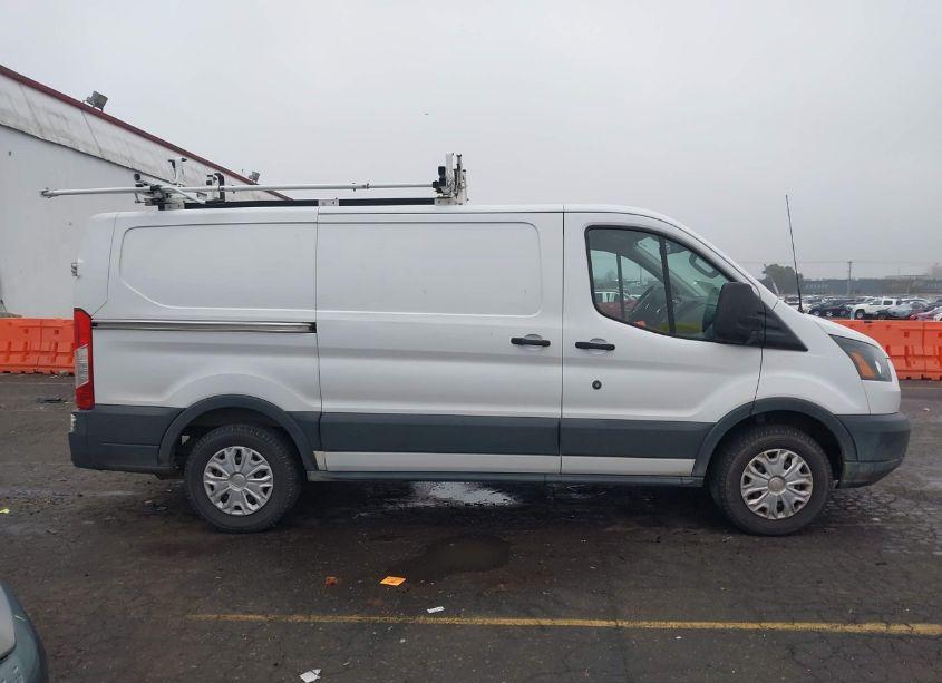 Photo 13 of 2016 Ford Transit-150 (VIN 1FTYE1YM7GKA17636)