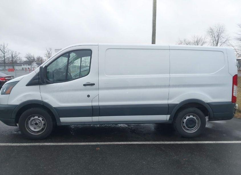 Photo 15 of 2016 Ford Transit-150 (VIN 1FTYE1YM7GKA54086)