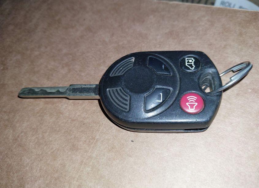 Photo 11 of 2016 Ford Transit-150 (VIN 1FTYE1YM7GKB38392)