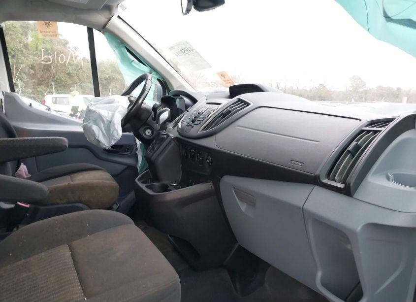 Photo 5 of 2016 Ford Transit-150 (VIN 1FTYE1YM7GKB38392)