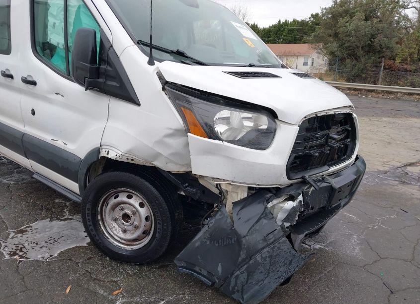 Photo 6 of 2016 Ford Transit-150 (VIN 1FTYE1YM7GKB38392)