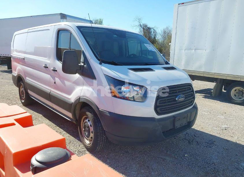 2019 Ford Transit-150 (VIN 1FTYE1YM7KKA11022) main photo