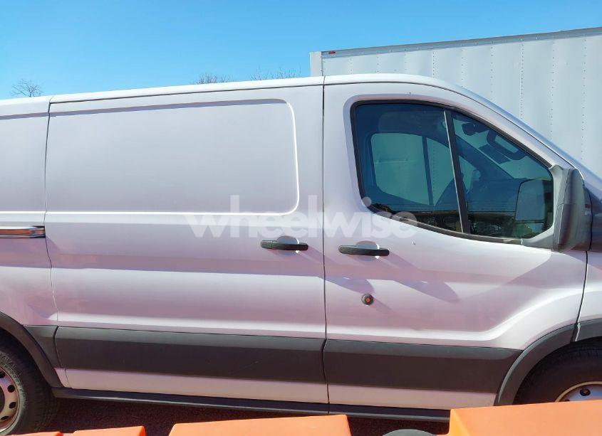 Photo 13 of 2019 Ford Transit-150 (VIN 1FTYE1YM7KKA11022)