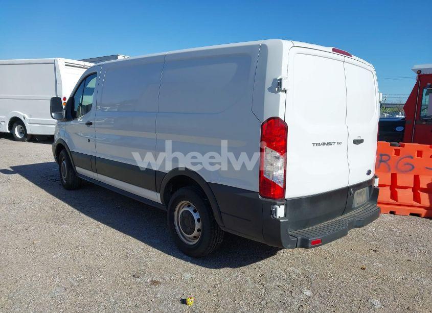 Photo 3 of 2019 Ford Transit-150 (VIN 1FTYE1YM7KKA11022)