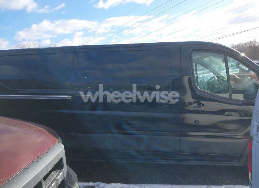Photo 10 of 2019 Ford Transit-150 (VIN 1FTYE1YM8KKA78213)