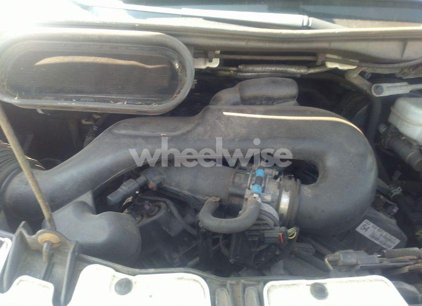 Photo 10 of 2016 Ford Transit-150 (VIN 1FTYE1YMXGKA16724)