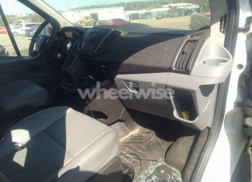 Photo 5 of 2016 Ford Transit-150 (VIN 1FTYE1YMXGKA16724)