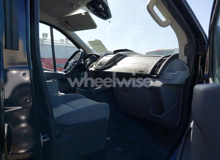 Photo 5 of 2016 Ford Transit-150 (VIN 1FTYE1YMXGKB54327)