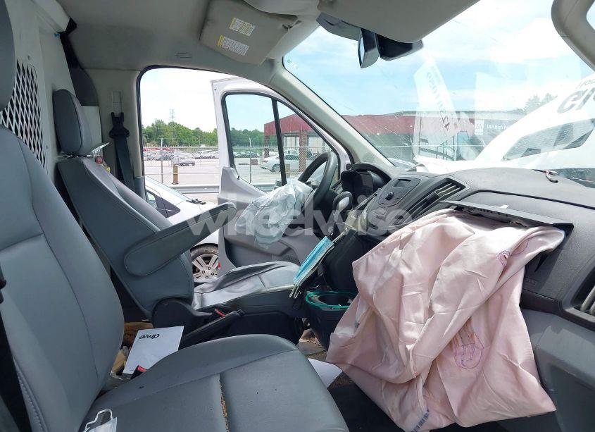 Photo 5 of 2019 Ford Transit-150 (VIN 1FTYE1YMXKKA58898)