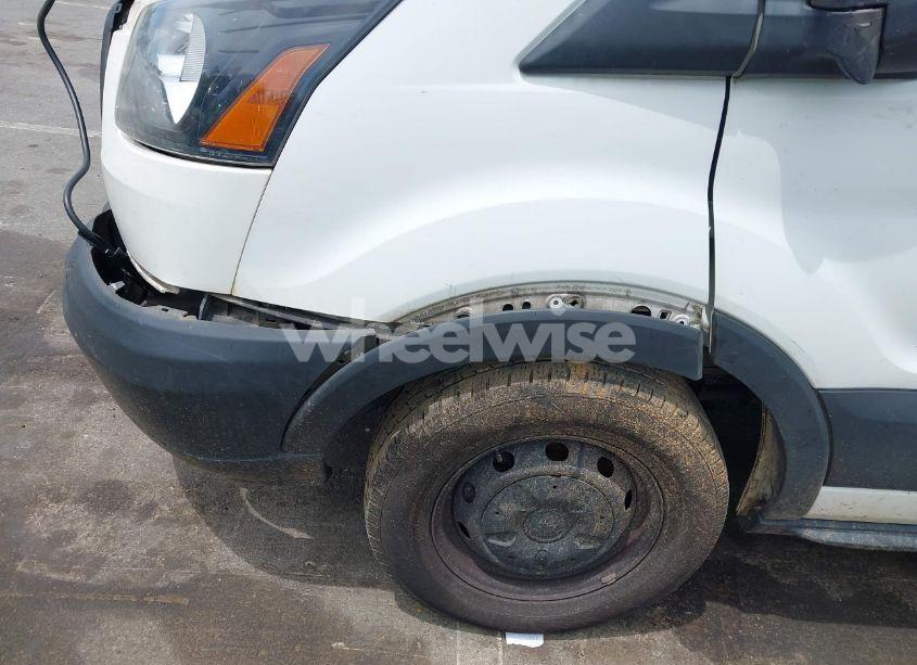 Photo 6 of 2019 Ford Transit-150 (VIN 1FTYE1YMXKKA58898)