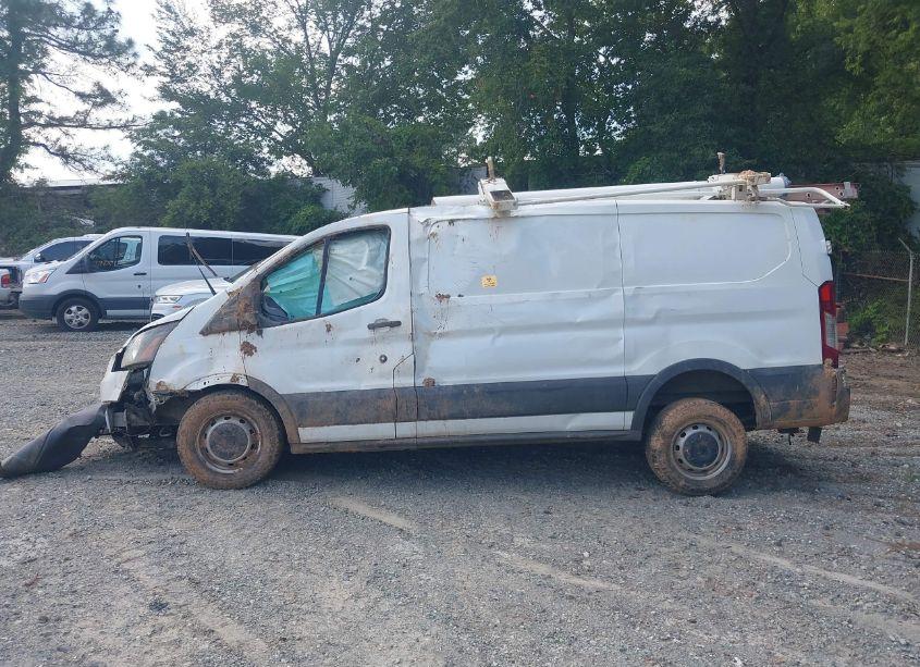 Photo 13 of 2018 Ford Transit-150 (VIN 1FTYE1ZG3JKA13146)