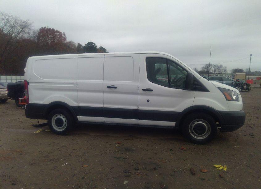 Photo 14 of 2018 Ford Transit-150 (VIN 1FTYE1ZM0JKA53044)