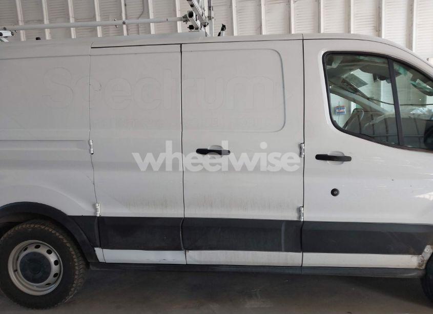 Photo 13 of 2019 Ford Transit-150 (VIN 1FTYE1ZM1KKA55404)