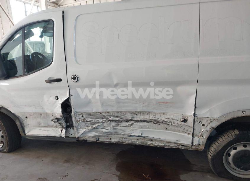 Photo 14 of 2019 Ford Transit-150 (VIN 1FTYE1ZM1KKA55404)