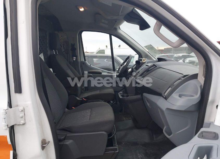 Photo 5 of 2019 Ford Transit-150 (VIN 1FTYE1ZM2KKB46391)