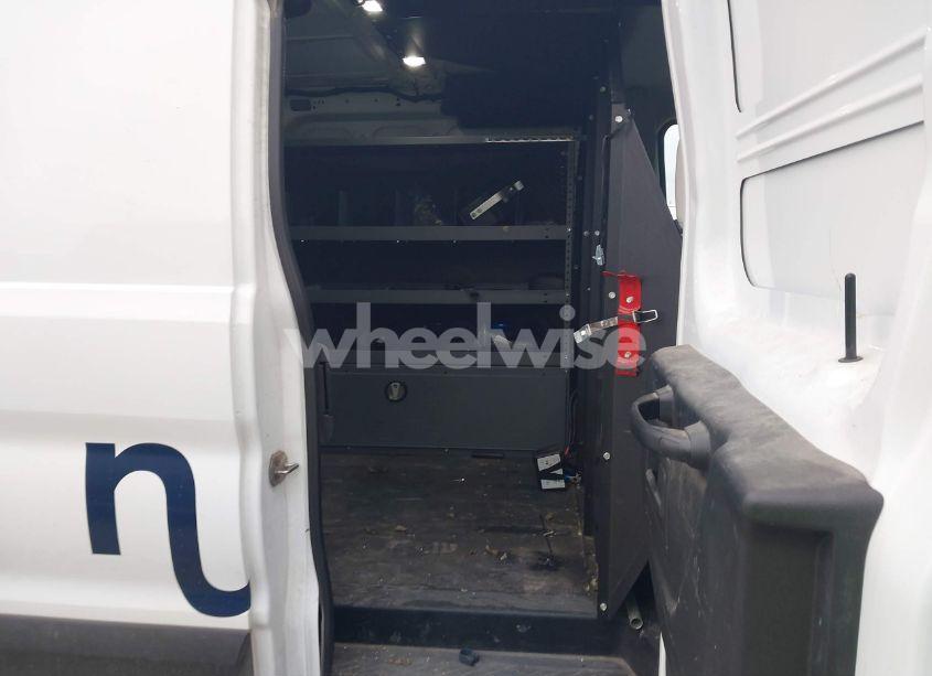 Photo 8 of 2019 Ford Transit-150 (VIN 1FTYE1ZM2KKB46391)