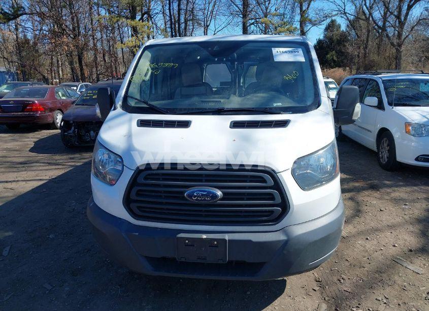 Photo 12 of 2016 Ford Transit-150 (VIN 1FTYE1ZM3GKA27806)
