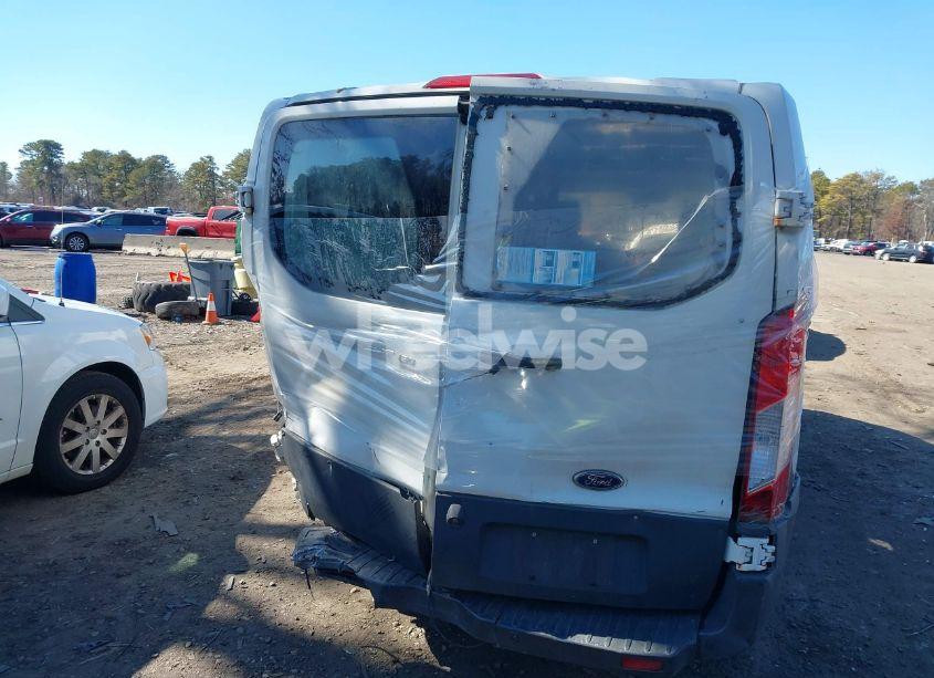 Photo 16 of 2016 Ford Transit-150 (VIN 1FTYE1ZM3GKA27806)