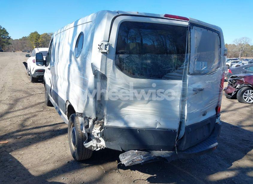 Photo 6 of 2016 Ford Transit-150 (VIN 1FTYE1ZM3GKA27806)