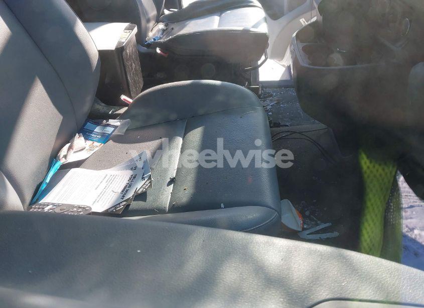 Photo 5 of 2016 Ford Transit-150 (VIN 1FTYE1ZM3GKB15030)