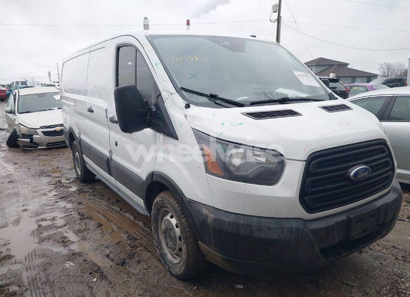 2019 Ford Transit-150 (VIN 1FTYE1ZM3KKB19751) main photo