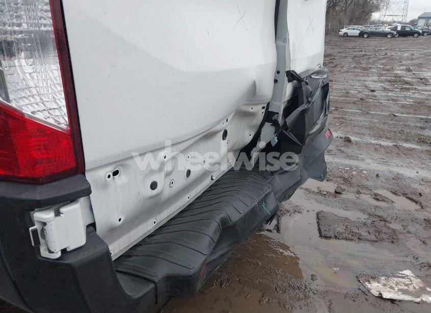 Photo 17 of 2019 Ford Transit-150 (VIN 1FTYE1ZM3KKB19751)