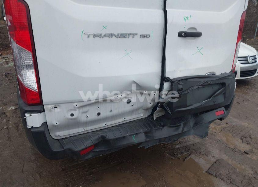 Photo 6 of 2019 Ford Transit-150 (VIN 1FTYE1ZM3KKB19751)