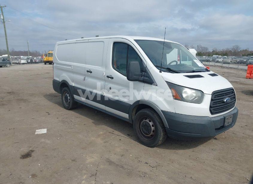 2018 Ford Transit-150 (VIN 1FTYE1ZM4JKB56208) main photo