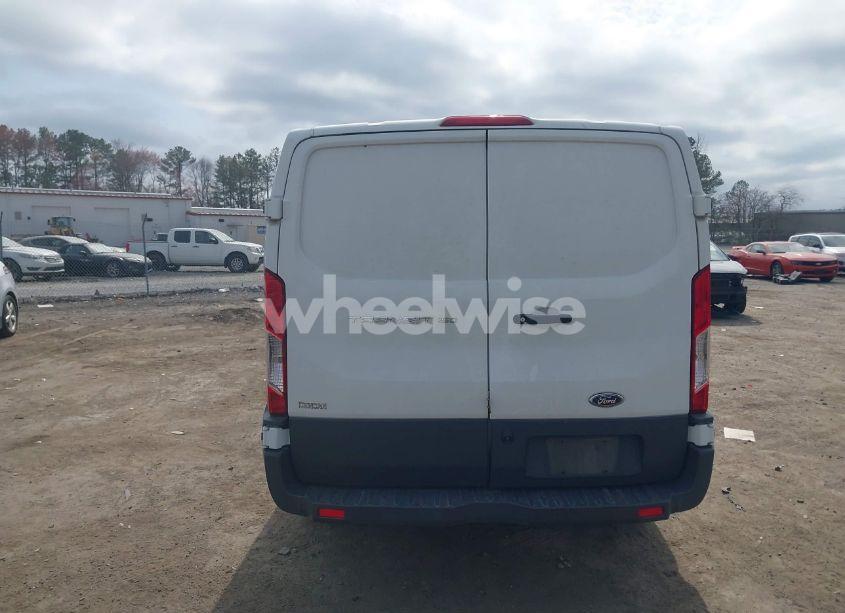 Photo 16 of 2018 Ford Transit-150 (VIN 1FTYE1ZM4JKB56208)