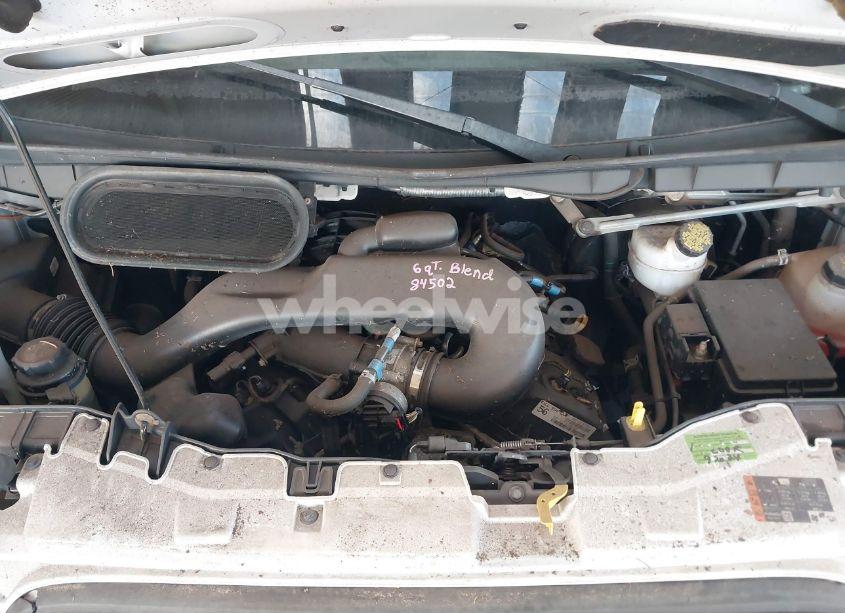 Photo 10 of 2018 Ford Transit-150 (VIN 1FTYE1ZM5JKA43500)