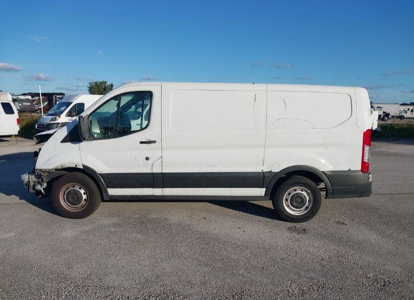 Photo 14 of 2019 Ford Transit-150 (VIN 1FTYE1ZM5KKB46272)