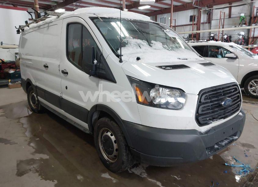2018 Ford Transit-150 (VIN 1FTYE1ZM6JKB50362) main photo