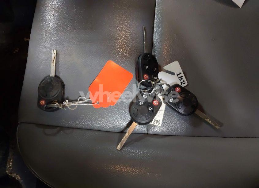 Photo 11 of 2018 Ford Transit-150 (VIN 1FTYE1ZM6JKB50362)