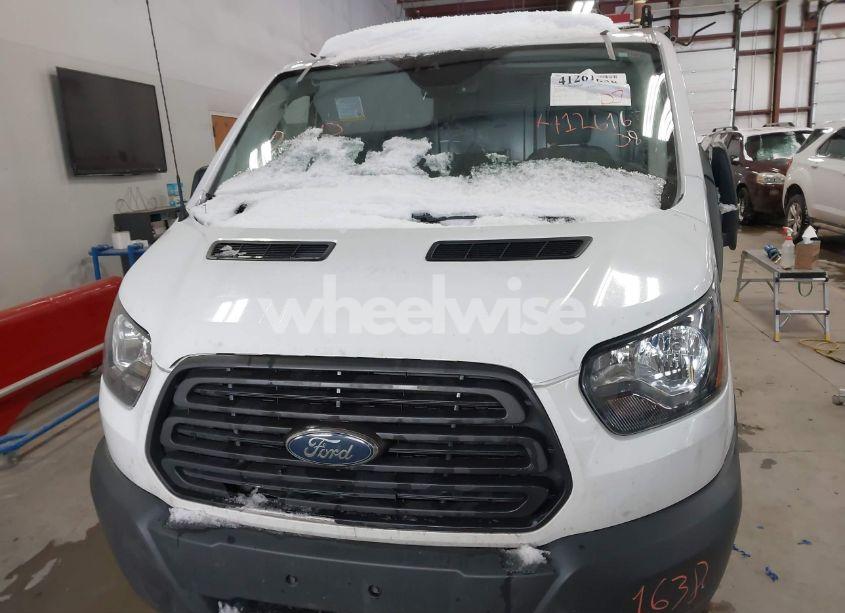 Photo 13 of 2018 Ford Transit-150 (VIN 1FTYE1ZM6JKB50362)