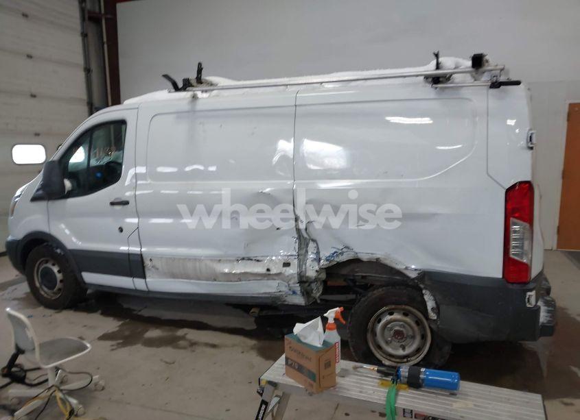 Photo 15 of 2018 Ford Transit-150 (VIN 1FTYE1ZM6JKB50362)