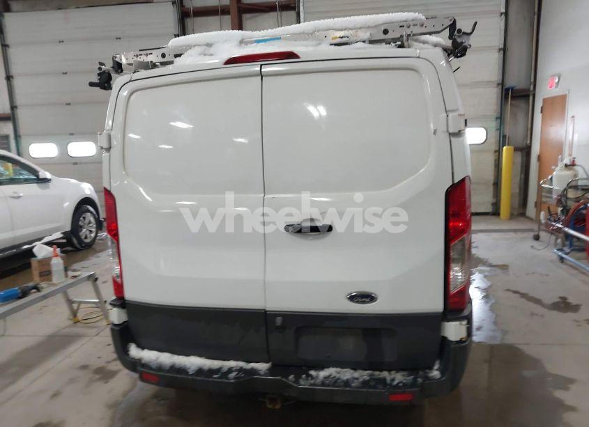 Photo 17 of 2018 Ford Transit-150 (VIN 1FTYE1ZM6JKB50362)