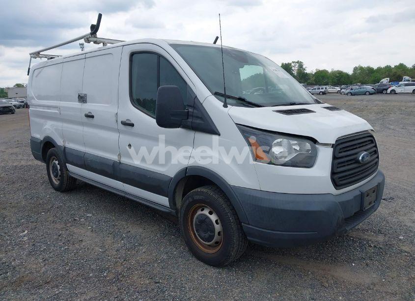 2016 Ford Transit-150 (VIN 1FTYE1ZM8GKA63622) main photo