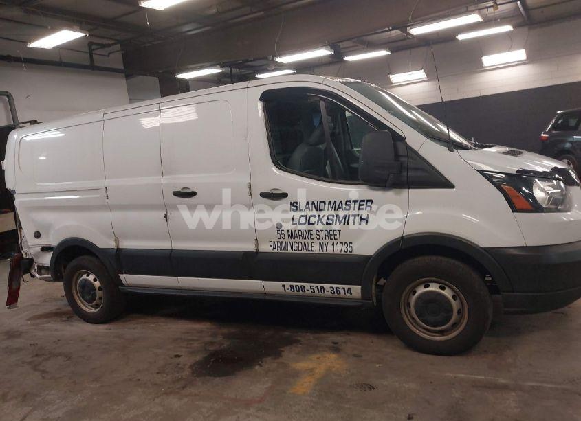 Photo 13 of 2019 Ford Transit-150 (VIN 1FTYE1ZM8KKA47462)