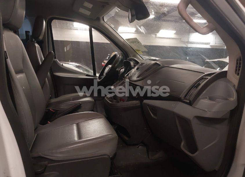 Photo 5 of 2019 Ford Transit-150 (VIN 1FTYE1ZM8KKA47462)