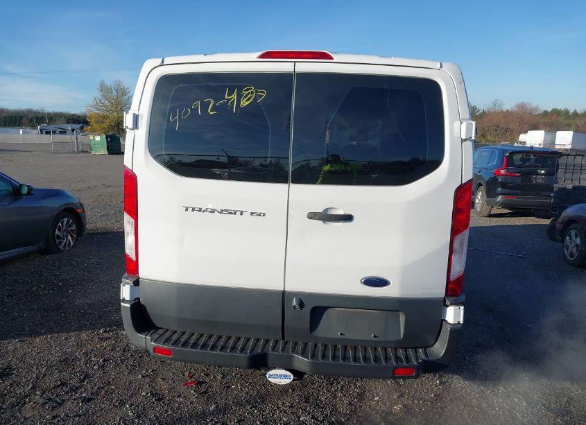 Photo 17 of 2018 Ford Transit-150 (VIN 1FTYE1ZM9JKB45477)