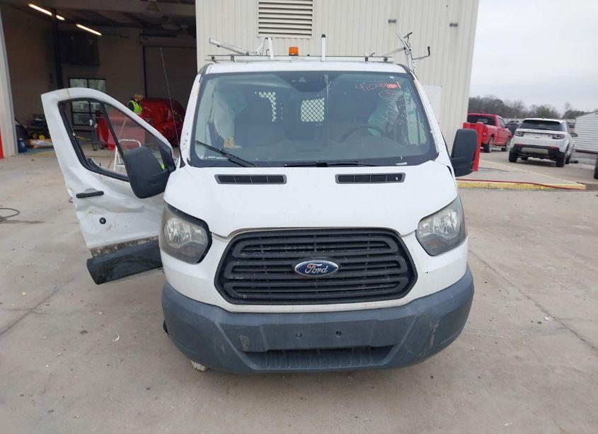 Photo 13 of 2016 Ford Transit-150 (VIN 1FTYE1ZMXGKB14974)