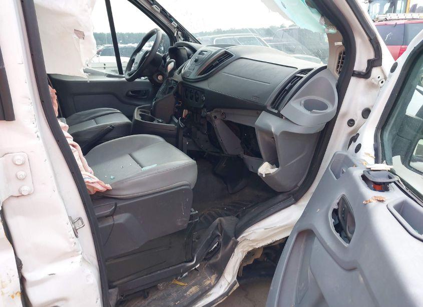 Photo 5 of 2016 Ford Transit-150 (VIN 1FTYE1ZMXGKB14974)