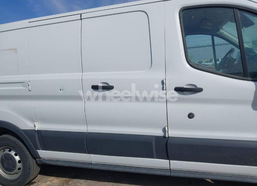 Photo 13 of 2018 Ford Transit-150 (VIN 1FTYE1ZMXJKA34114)